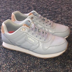 Levi’s Comfort Sneakers